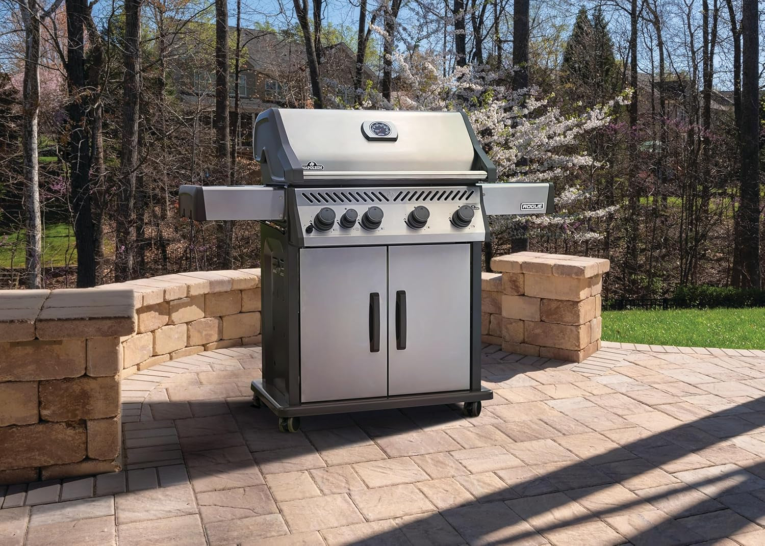 Rogue 525 Propane Gas Grill with Range Side Burner, Stainless Steel, Durable 5-Burner Grilling Experience