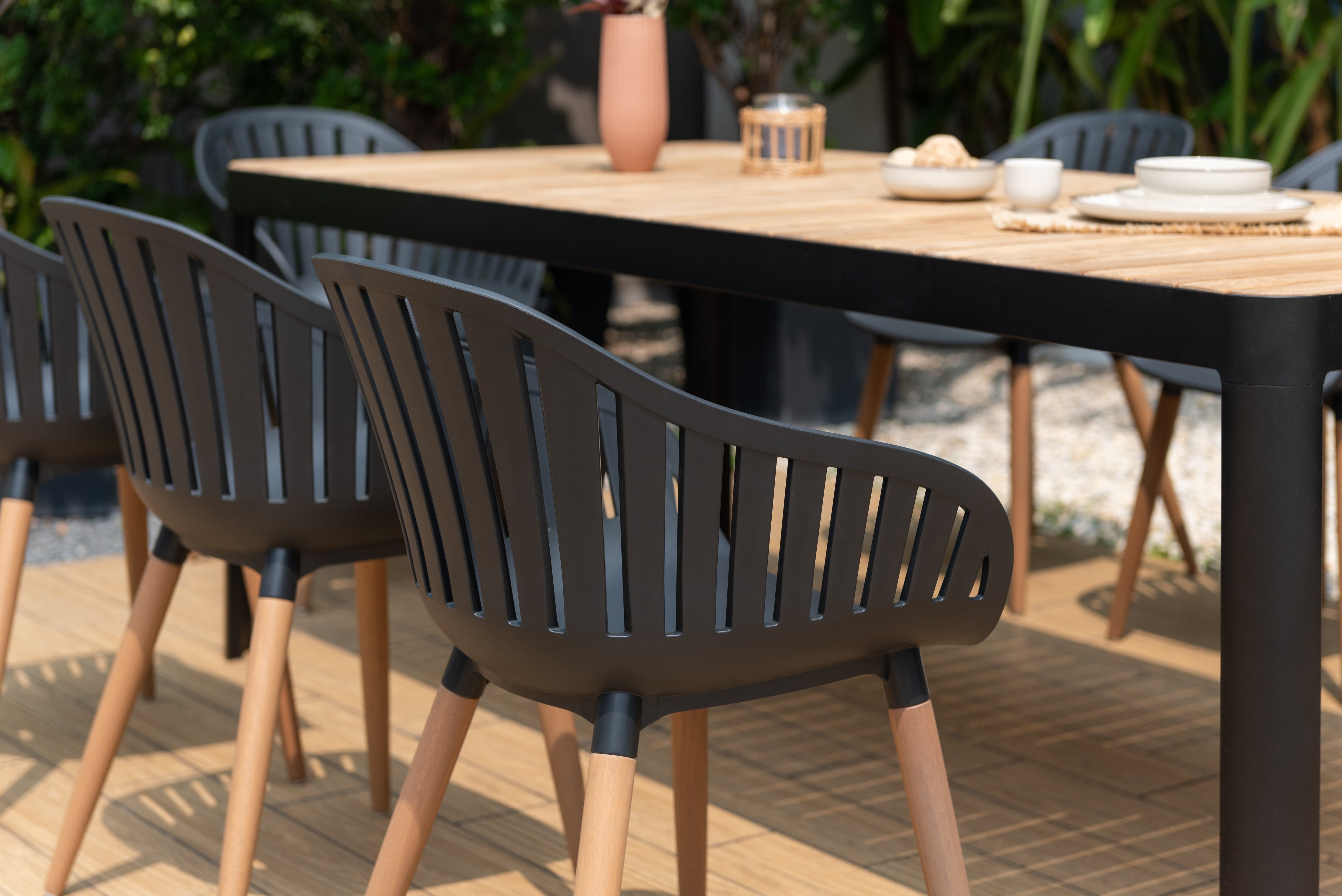 LifestyleGarden Portals & Nassau 6–8 Person Outdoor Dining Set