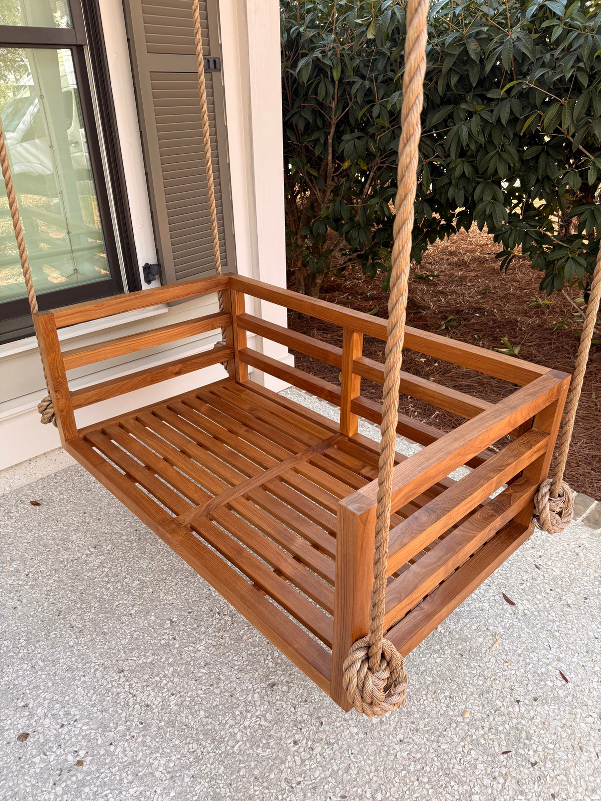 ModHaven Del Mar Teak Swing Bed | Standard