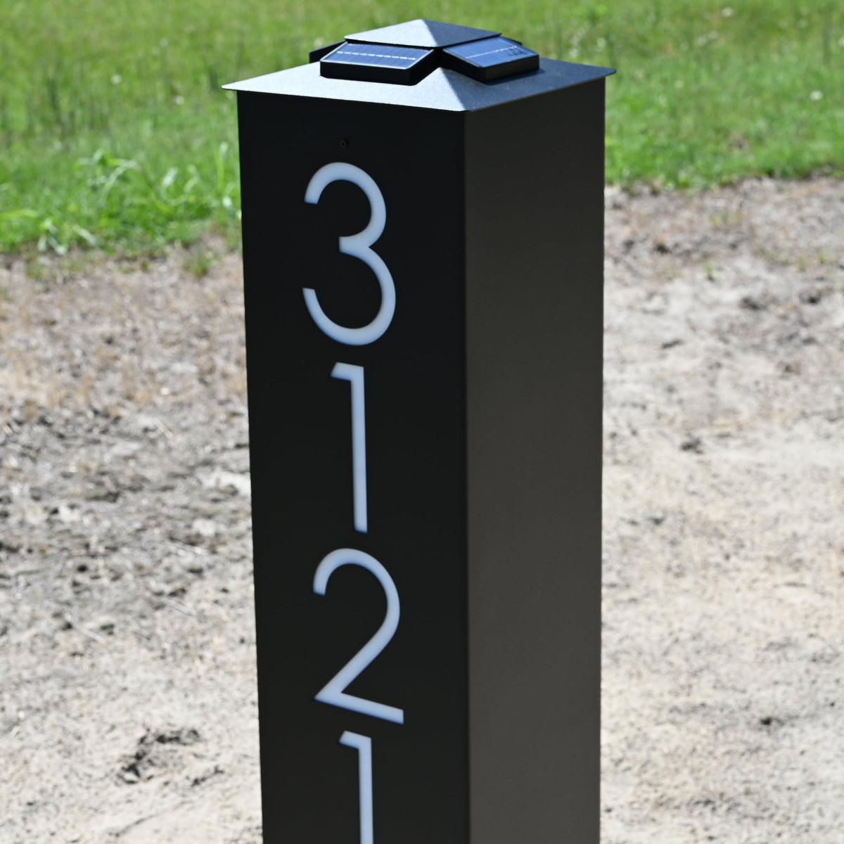 XL Modern Address Numbers Column