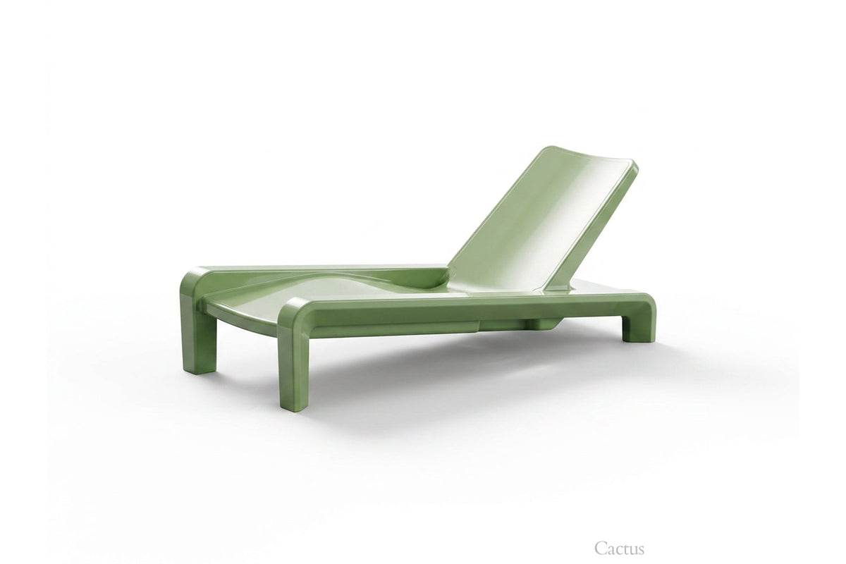 Tupelo Goods Deck Modern Chaise Lounge – In-Pool & Outdoor Lounger