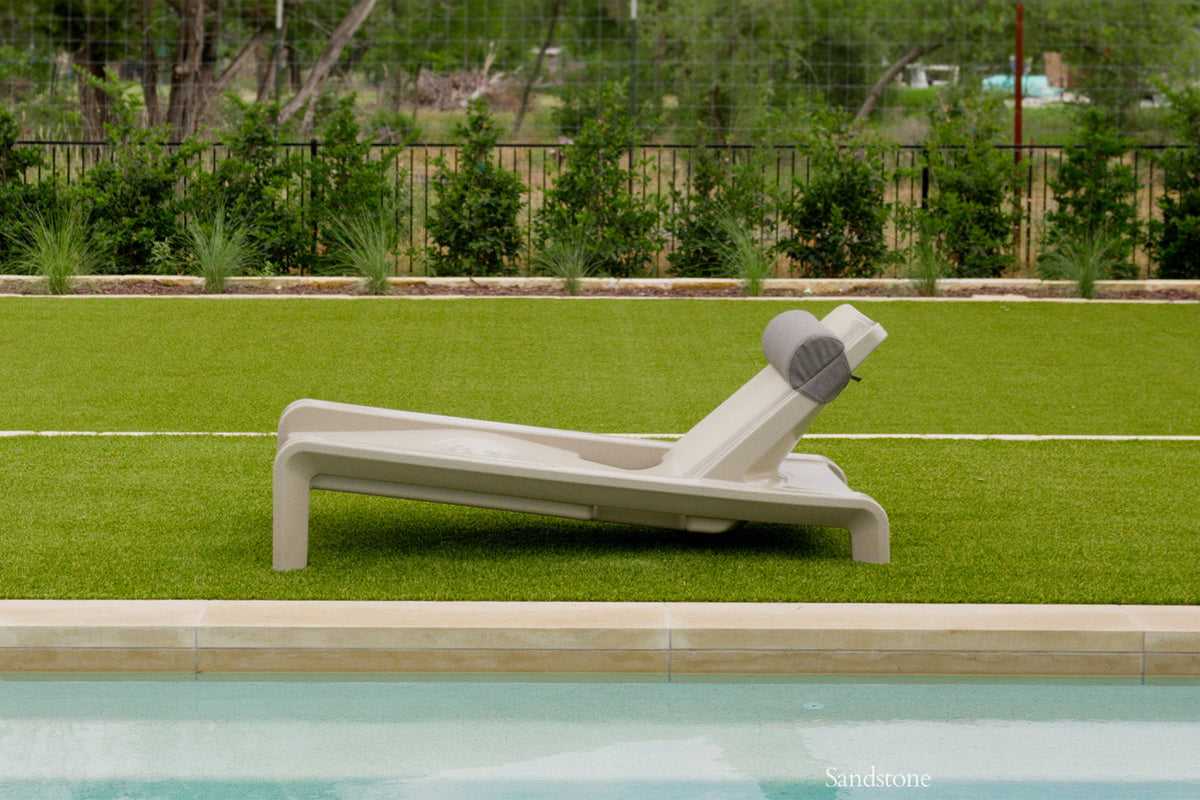 Tupelo Goods Deck Modern Chaise Lounge – In-Pool & Outdoor Lounger