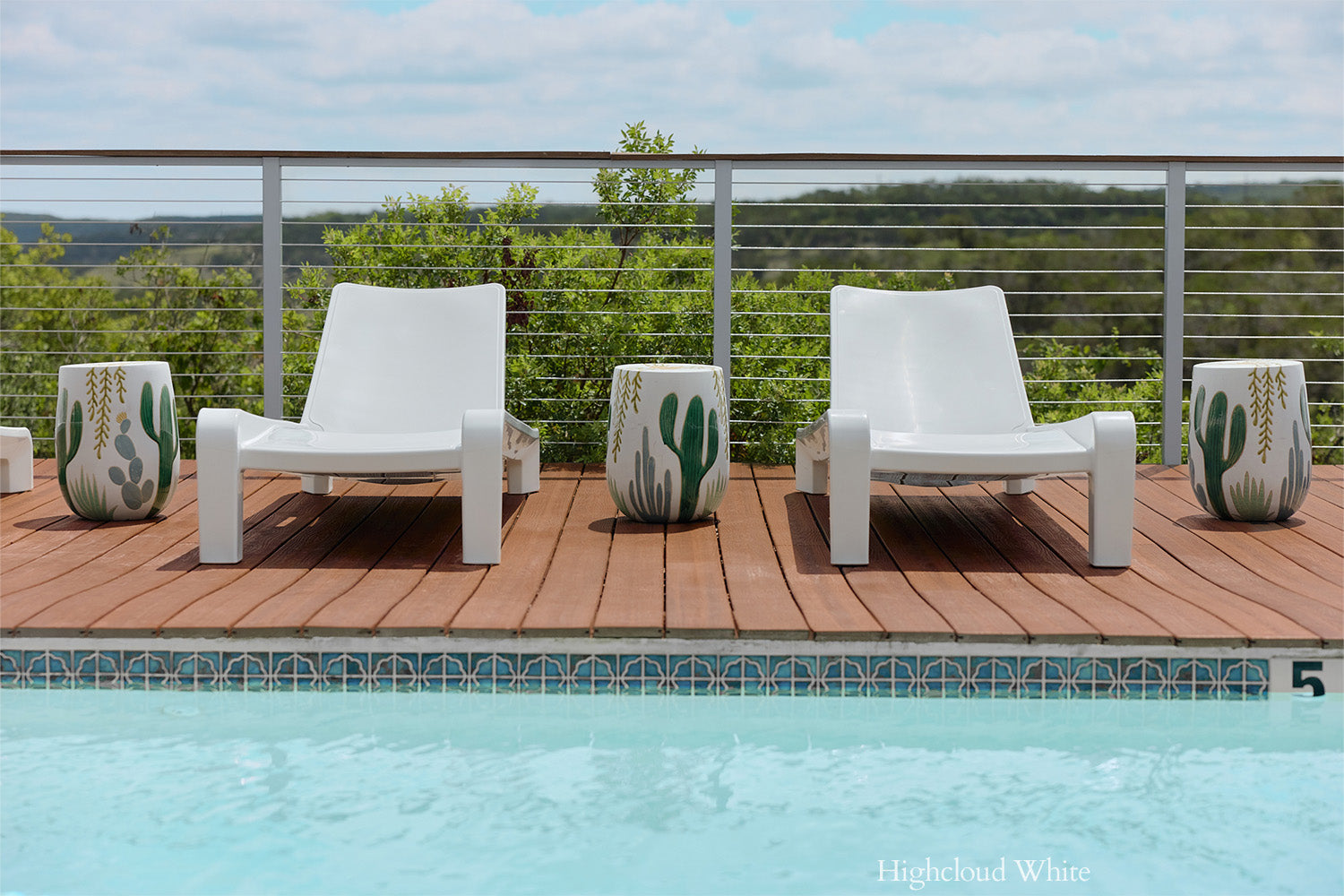 Tupelo Goods Deck Modern Chaise Lounge – In-Pool & Outdoor Lounger