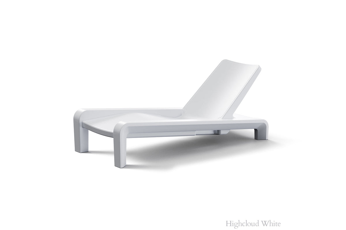 Tupelo Goods Deck Modern Chaise Lounge – In-Pool & Outdoor Lounger