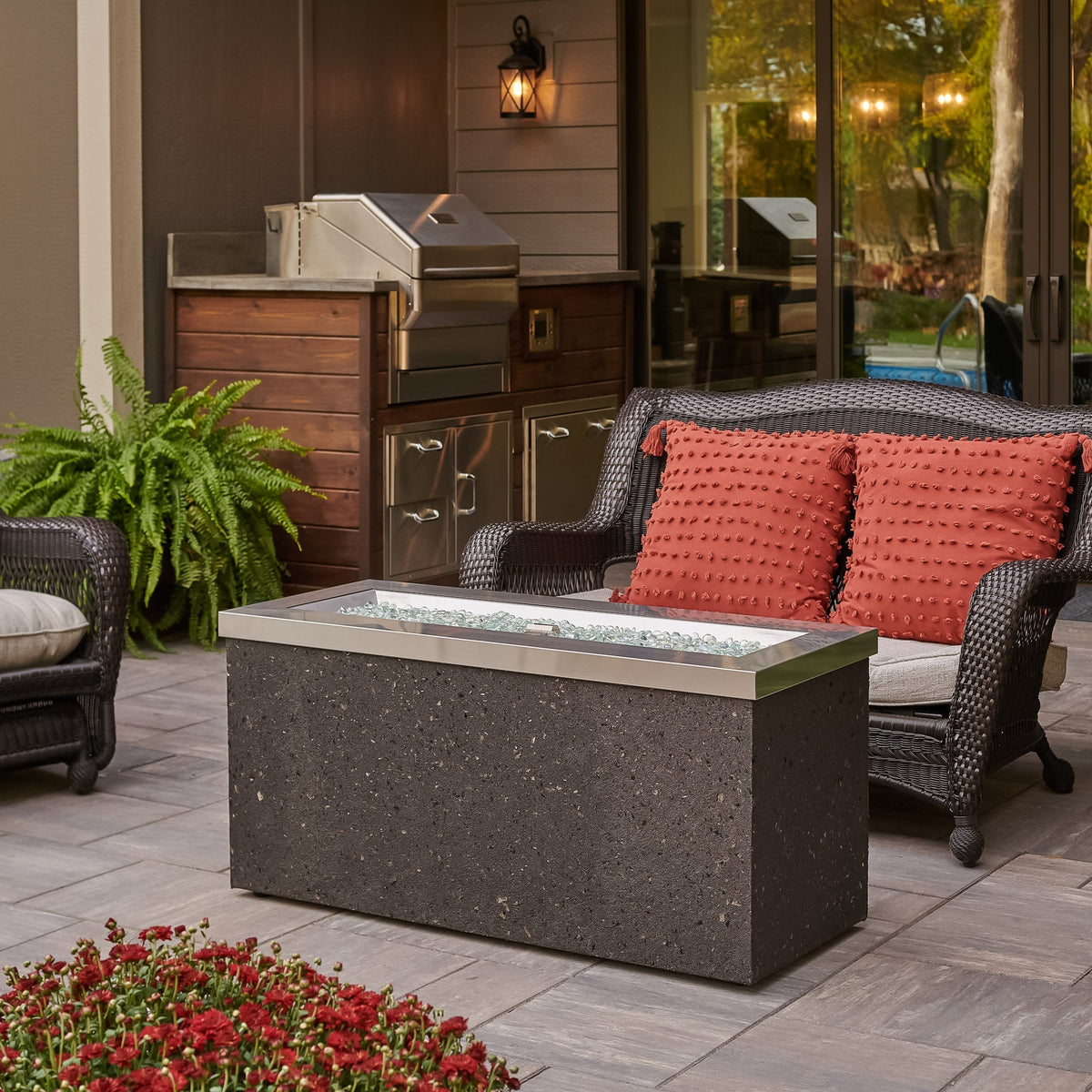 Outdoor GreatRoom Key Largo Linear Gas Fire Pit Table
