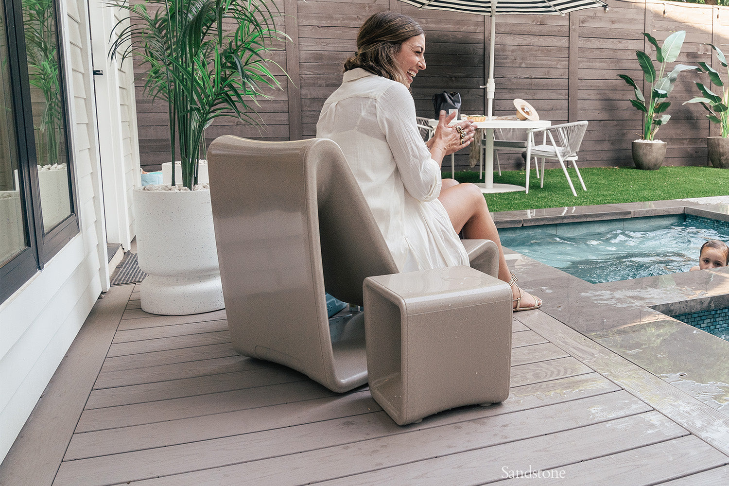 Tupelo Goods Loop Lounge Chair – In-Pool & Outdoor Chair