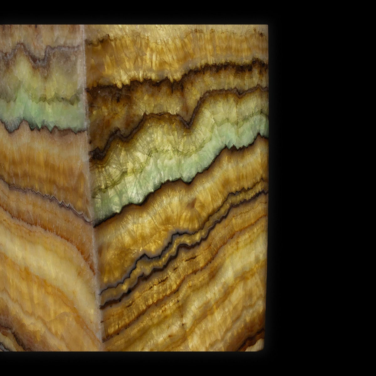Rare Earth Gallery Aqua Onyx Square Pedestal Luminary