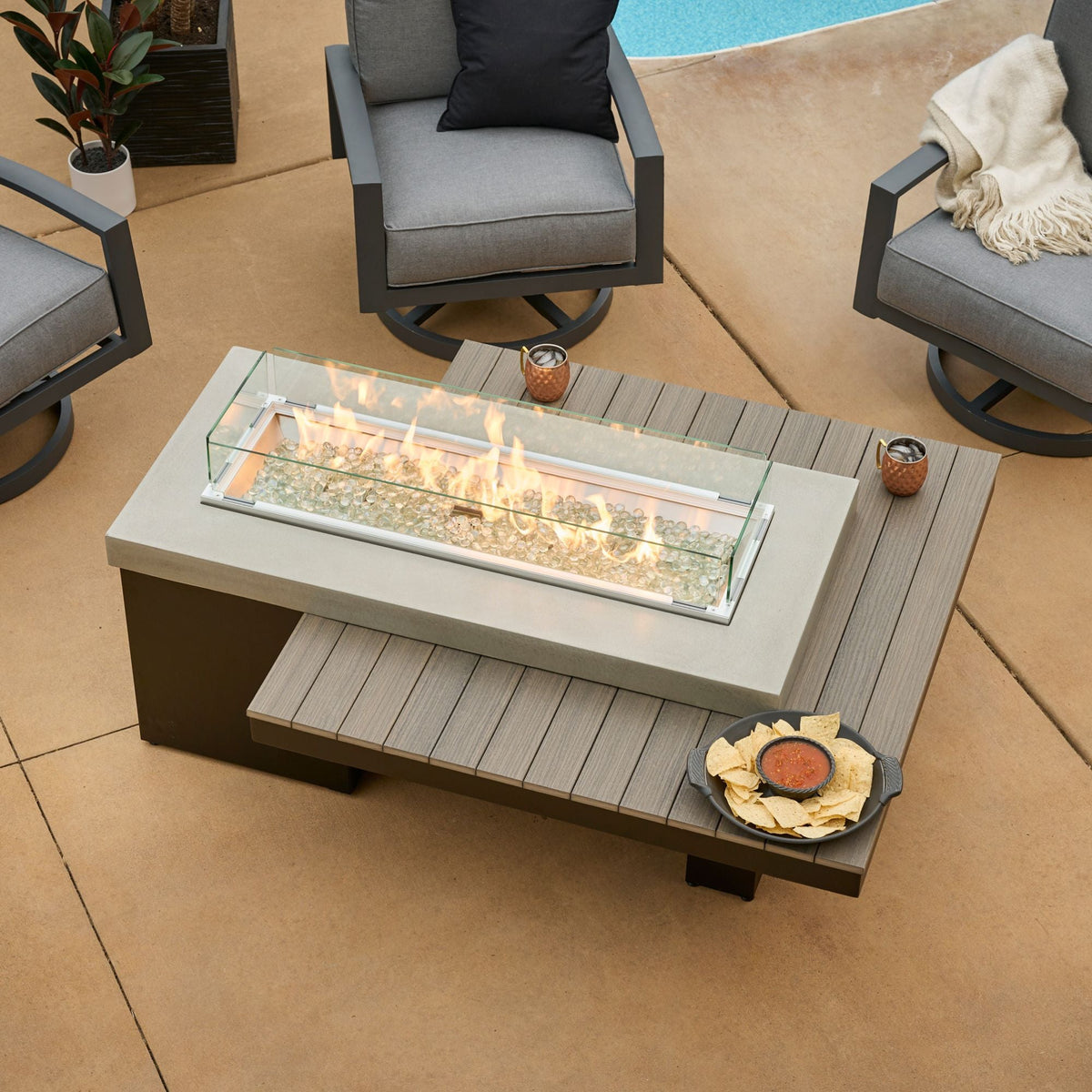 Outdoor GreatRoom Uptown Linear Gas Fire Pit Table