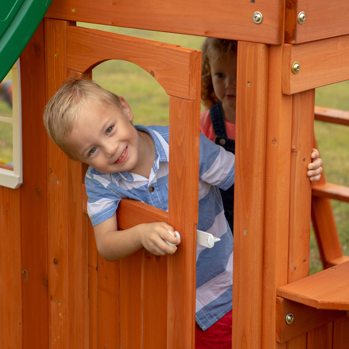 Oakmont Cedar Wooden Swing Set with 4 Foot Dek Height.