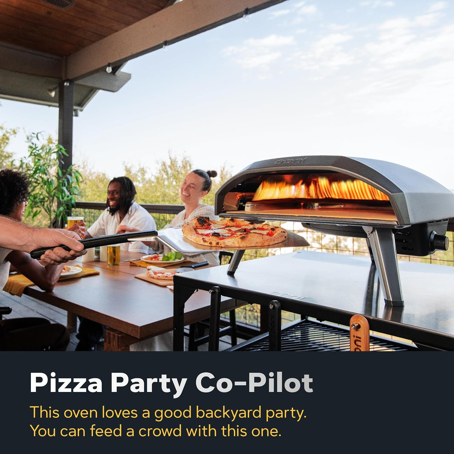Ooni Koda 16 Natural Gas Pizza Oven – 16" Gas Powered Outdoor Oven with 28 Mbar Regulator and Gas Hose, Gas Powered Portable Pizza Oven - Foundry Black
