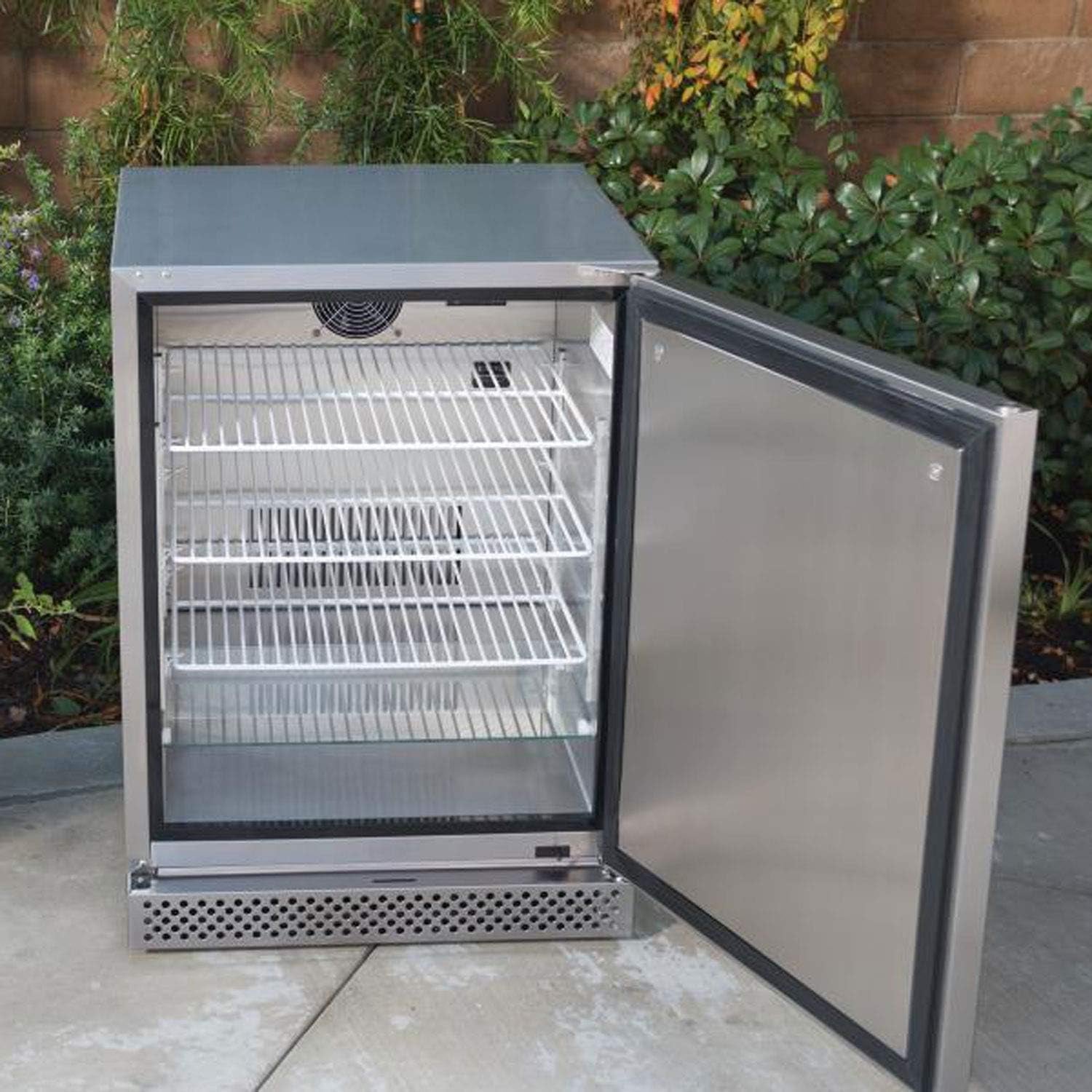 13700 Series II Outdoor Refrigerator, Stainless Steel
