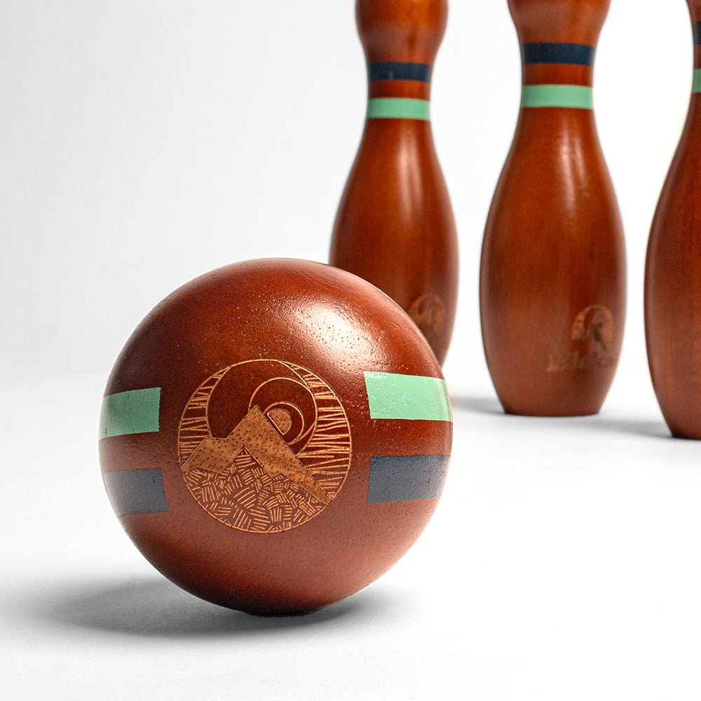 Elakai Lawn Bowling Set