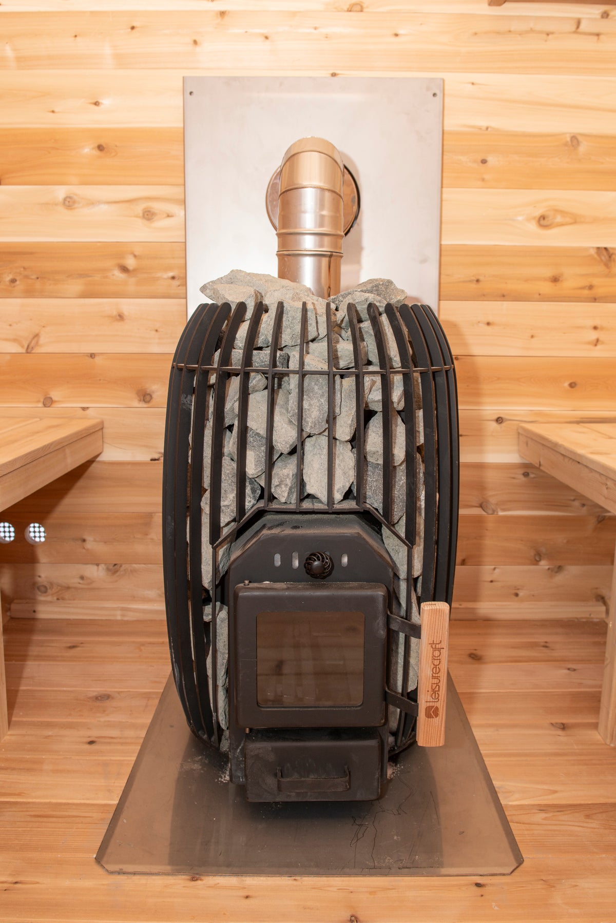 LeisureCraft Elation CTC2424 outdoor sauna exterior