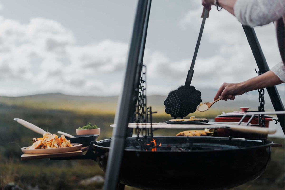 Espegard Cast Iron Waffle Iron for Open-Fire Cooking