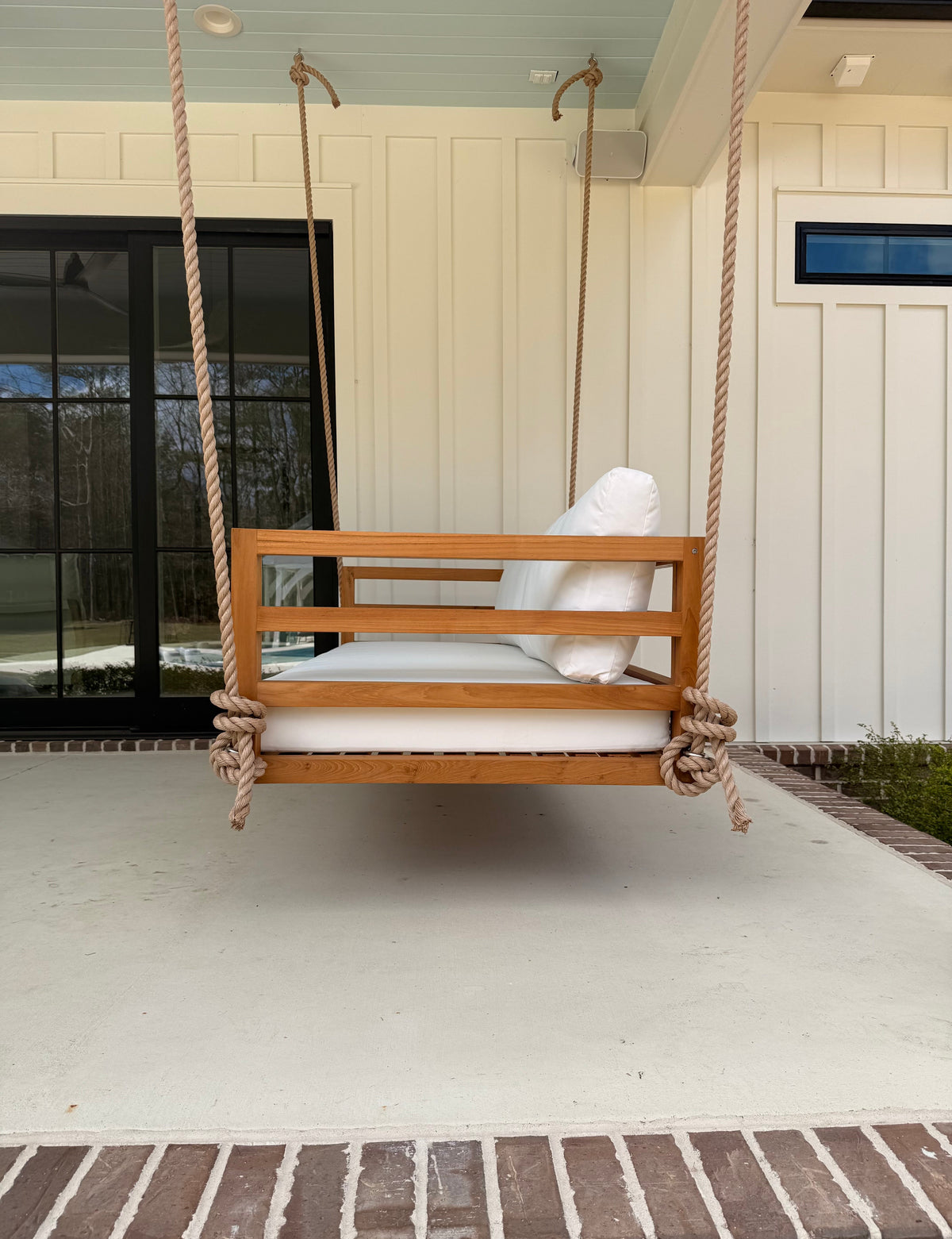 ModHaven Del Mar Teak Swing Bed | Standard