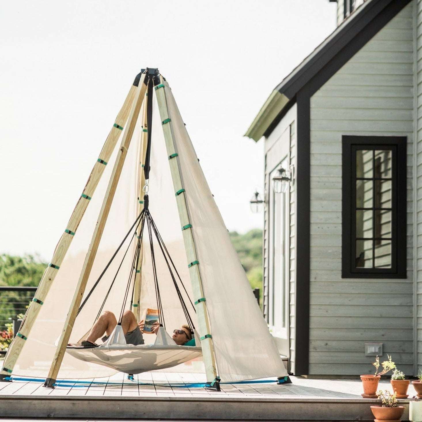 Bijou Build Nest Outdoor Hanging Lounge