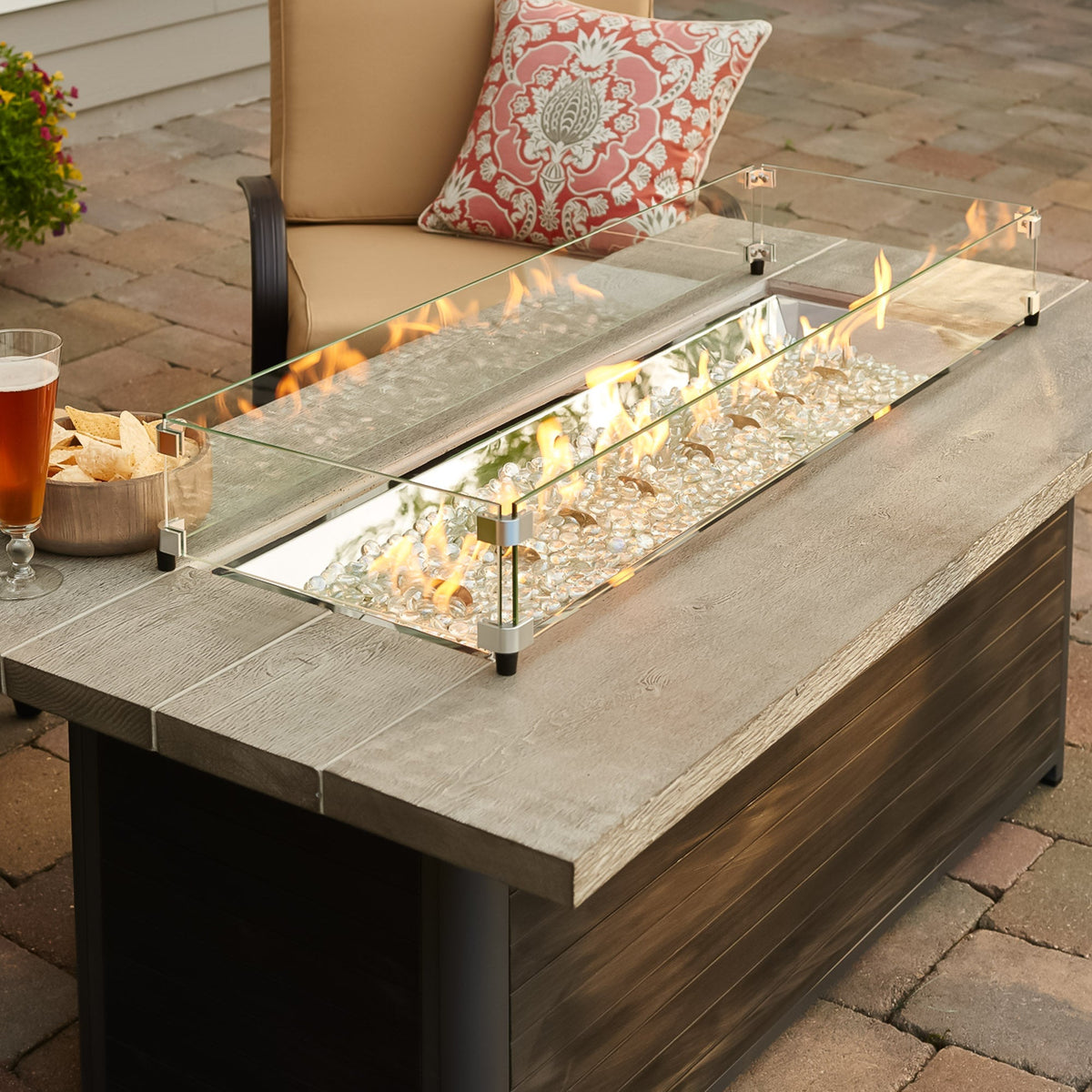 Outdoor GreatRoom Cedar Ridge 61" Linear Gas Fire Pit Table