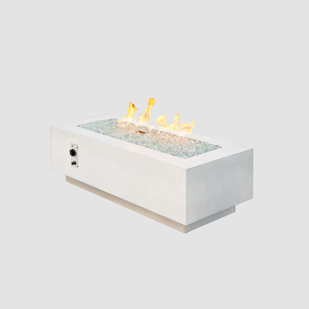 Outdoor GreatRoom Cove 54" & 72" Linear Concrete Gas Fire Pit
