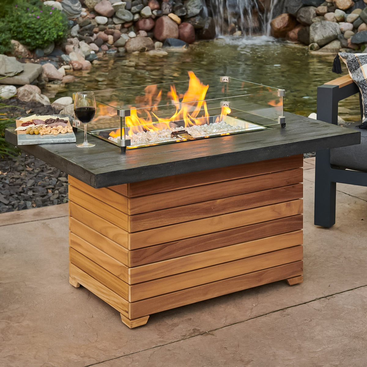 Outdoor GreatRoom Darien 42" Rectangular Gas Fire Pit Table