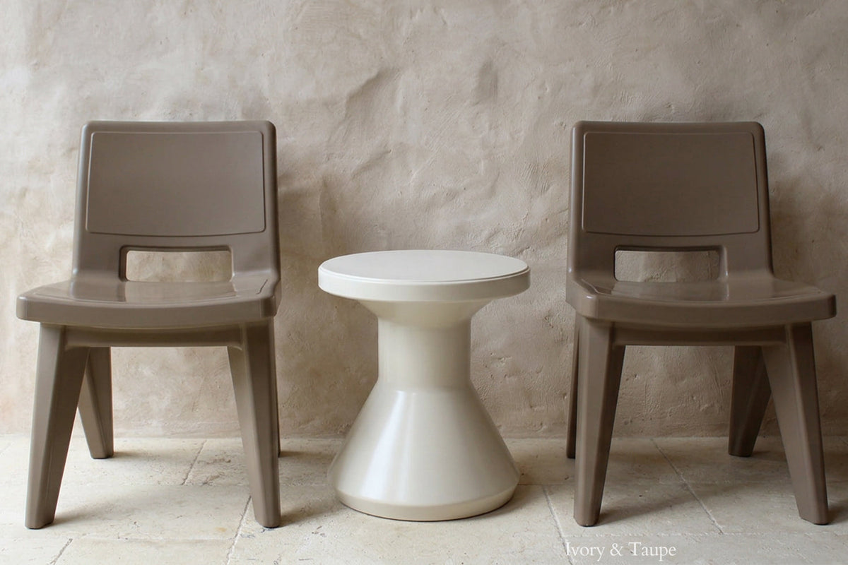 Tupelo Goods Fluent Side Table – In-Pool & Outdoor Table