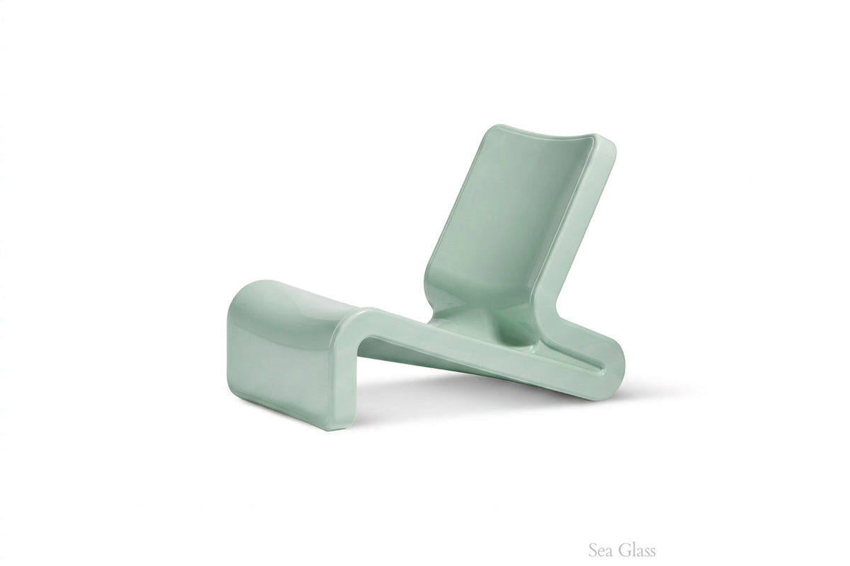 Tupelo Goods Line Lounge Chair – In-Pool & Outdoor Chair