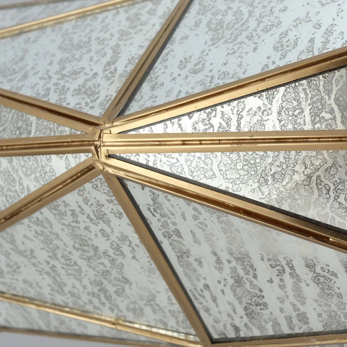 Metropolitan Geo-Gem 8-Light Indoor Chandelier – Artisan Brass