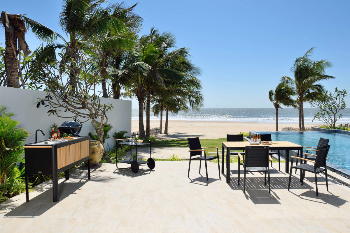 LifestyleGarden Portals Dark Outdoor Kitchen with FSC-Certified Teak, Sink & Tap