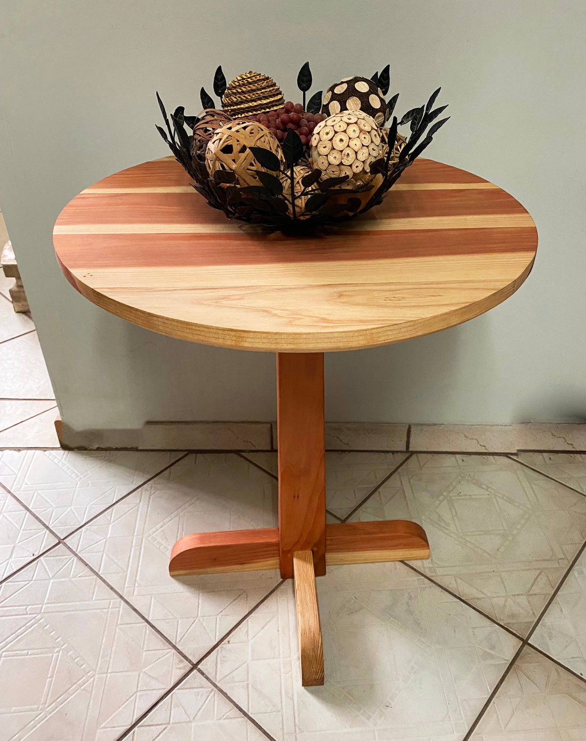 Best Redwood San Obispo Solid Redwood Round Table