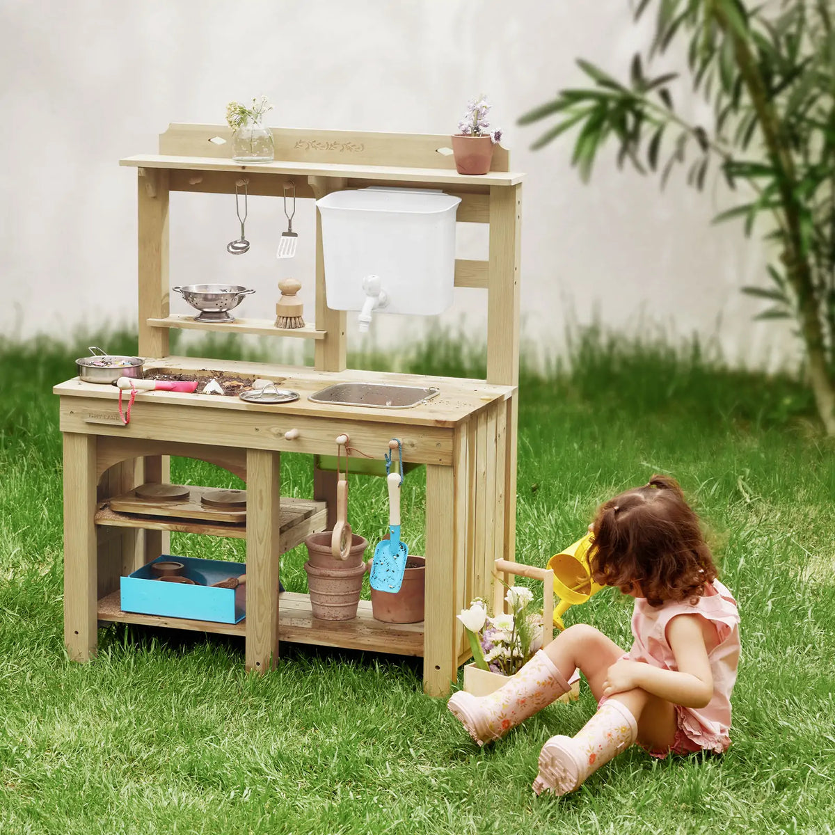 Tiny Land® DuoPlay Outdoor Mud Kitchen