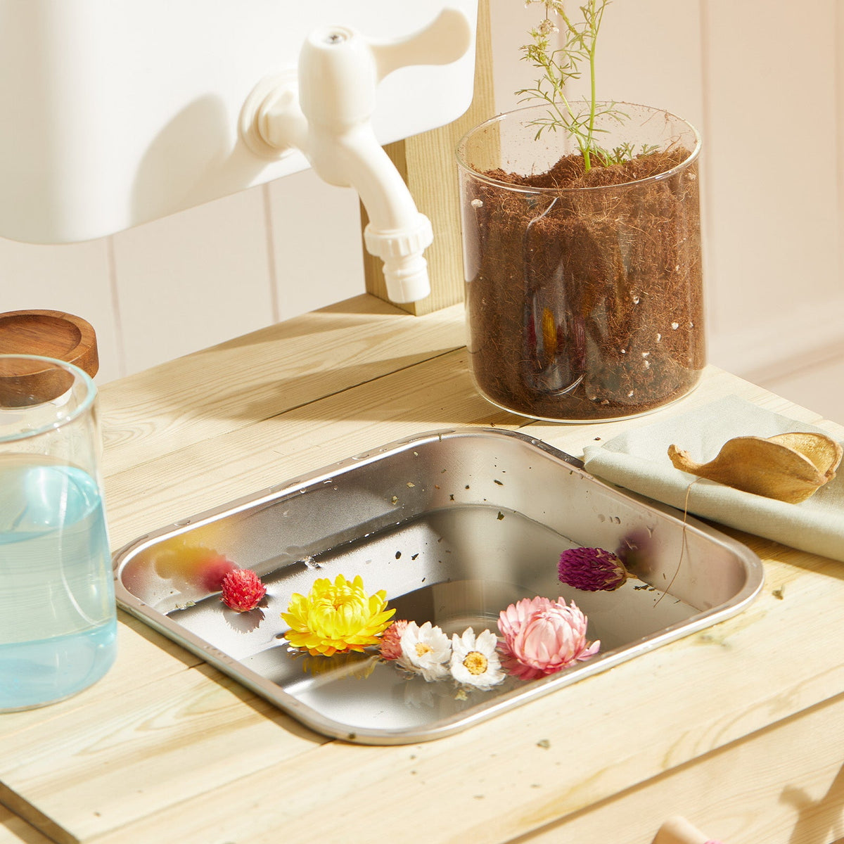 Tiny Land® DuoPlay Outdoor Mud Kitchen