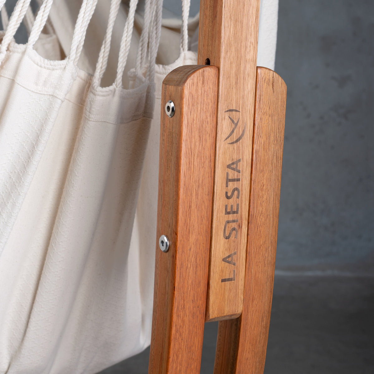 LA SIESTA Udine Organic Latte Cotton Hammock Chair & Stand Set