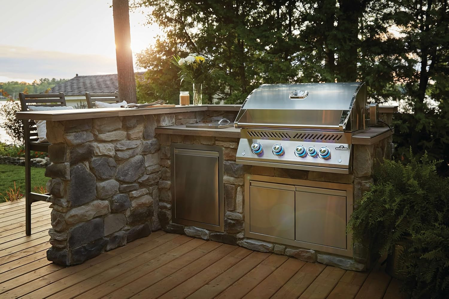 Built-In 700 Series 32-Inch Natural Gas Grill Head with Infrared Rear Burner - BIG32RBNSS-1-4 Main Burners, Infrared Rear Burner, Stainless Steel, Included Rotisserie Kit