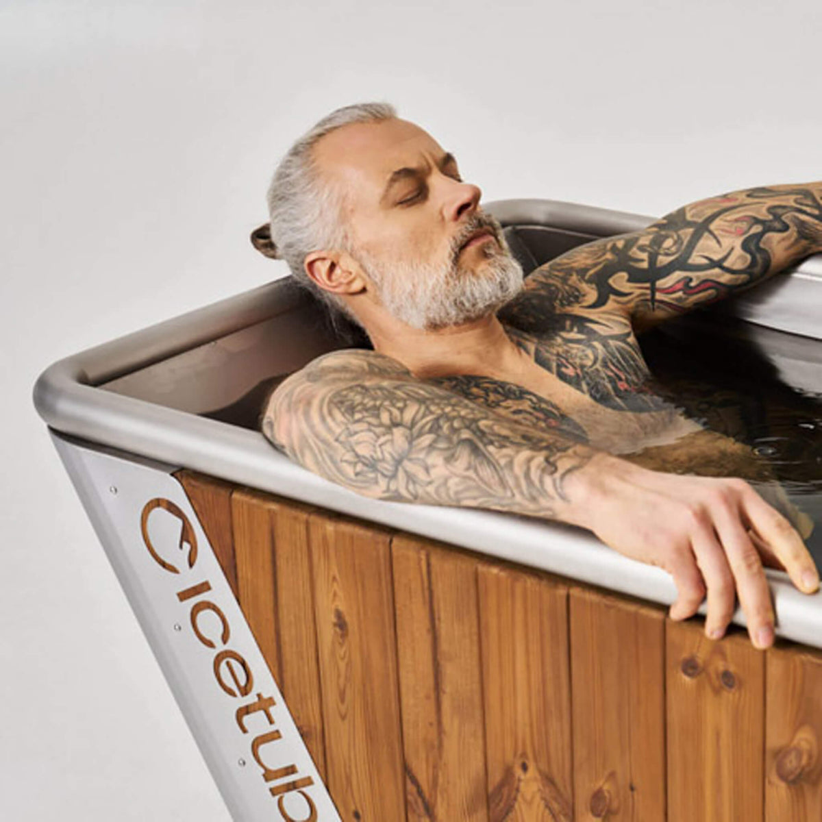Icetubs IceBath Thermowood & Stainless Steel Cold Plunge