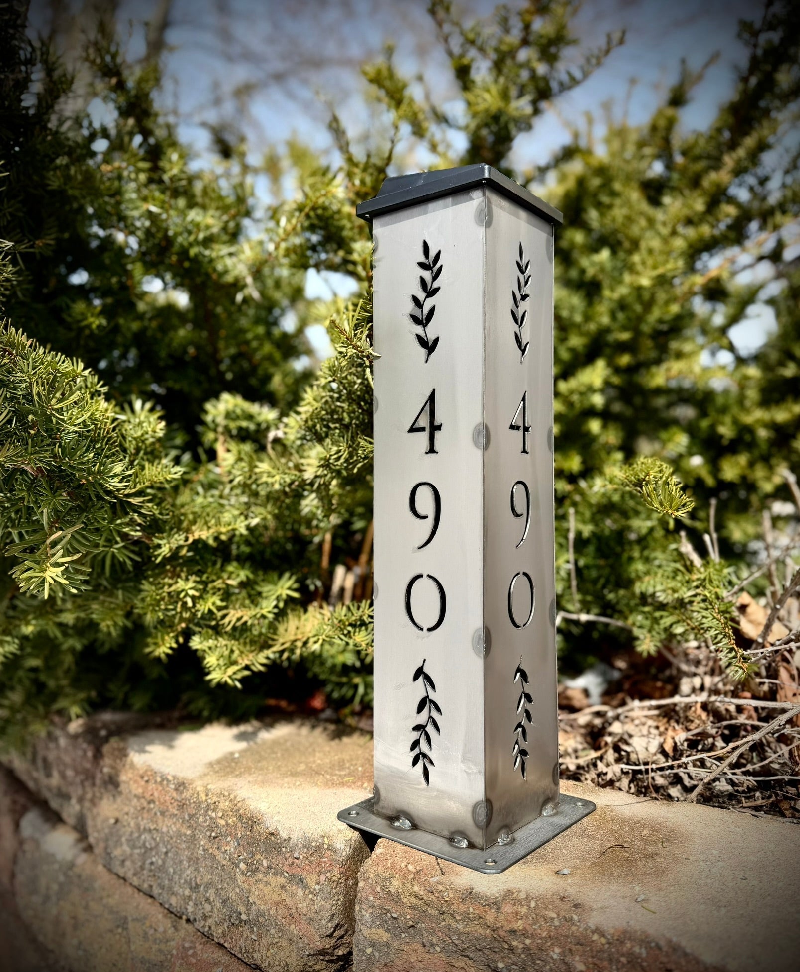 North Forge Personalized Vines Solar Pillar Light – 4 Size Options