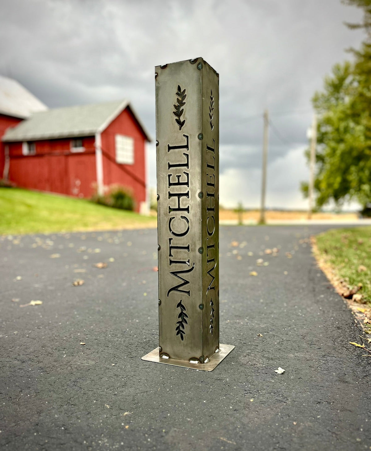 North Forge Personalized Vines Solar Pillar Light – 4 Size Options