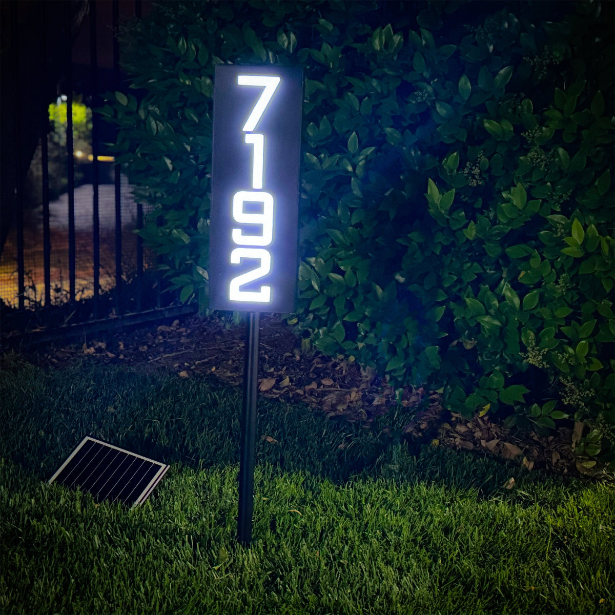 Selegna Signs Solar-Powered Illuminated House Number Sign – Staked Outdoor Address Sign